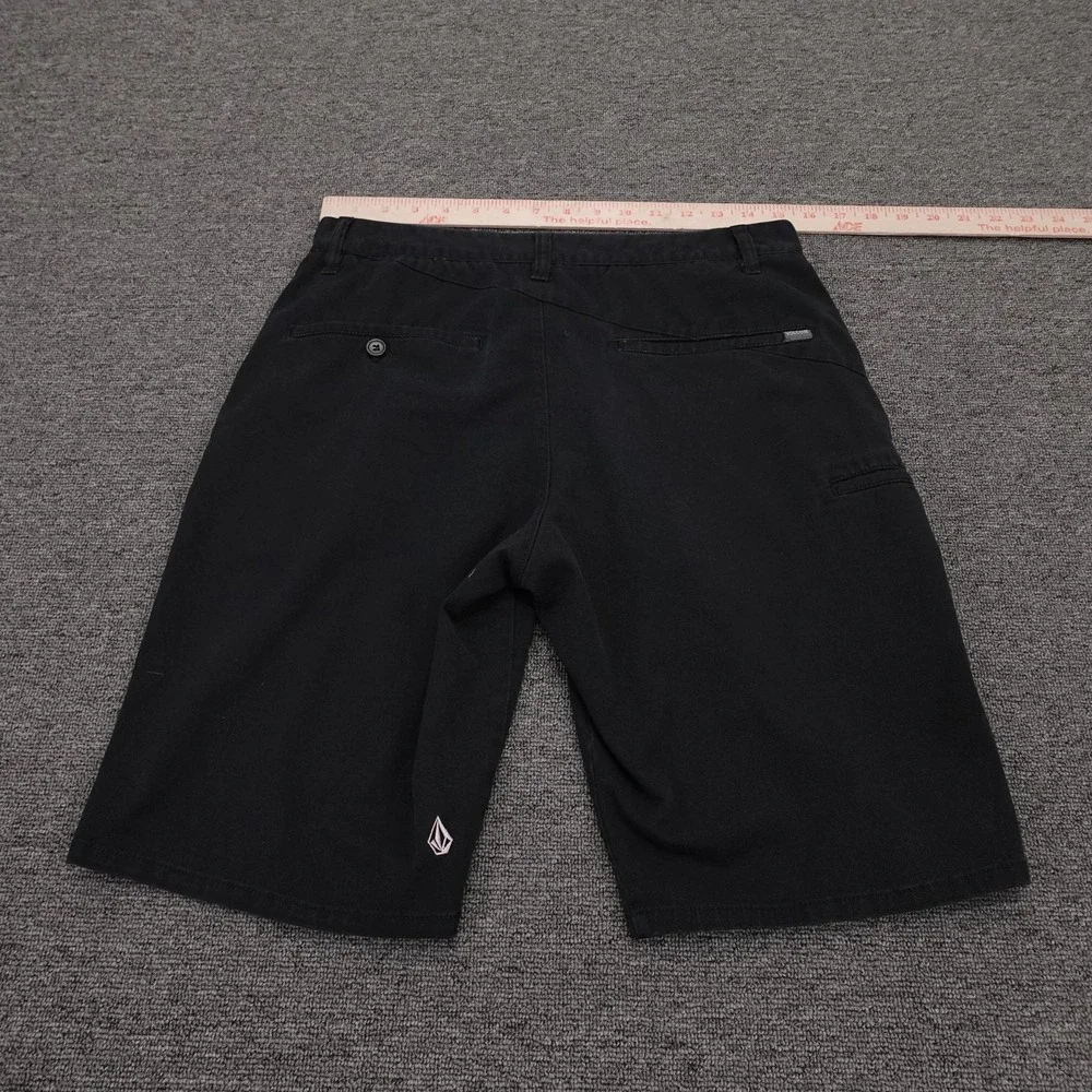 Volcom Shorts Mens 30 Black Chino Stretch 12 Inseam Casual Skate Summer
